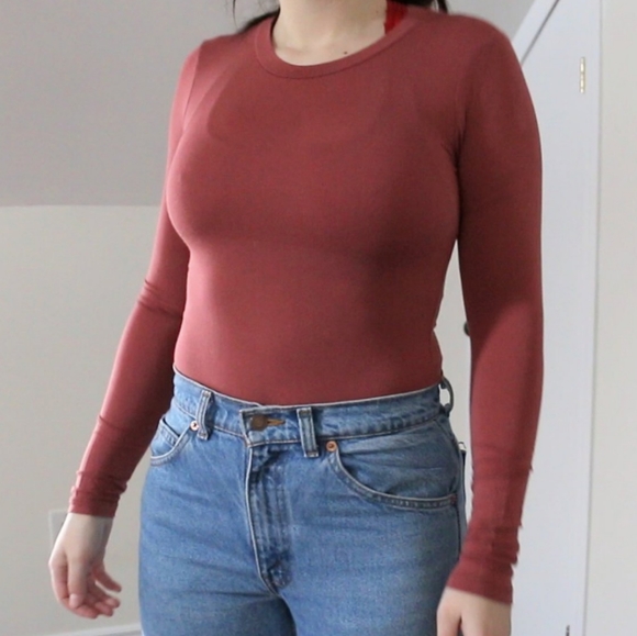 Aritzia Wilfred Bodysuit